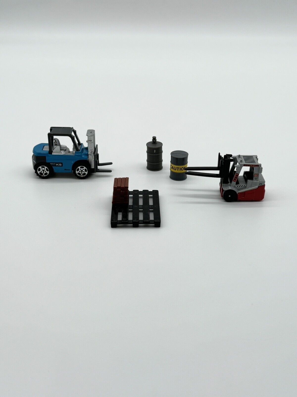 Miniature Model Forklift Set FNF