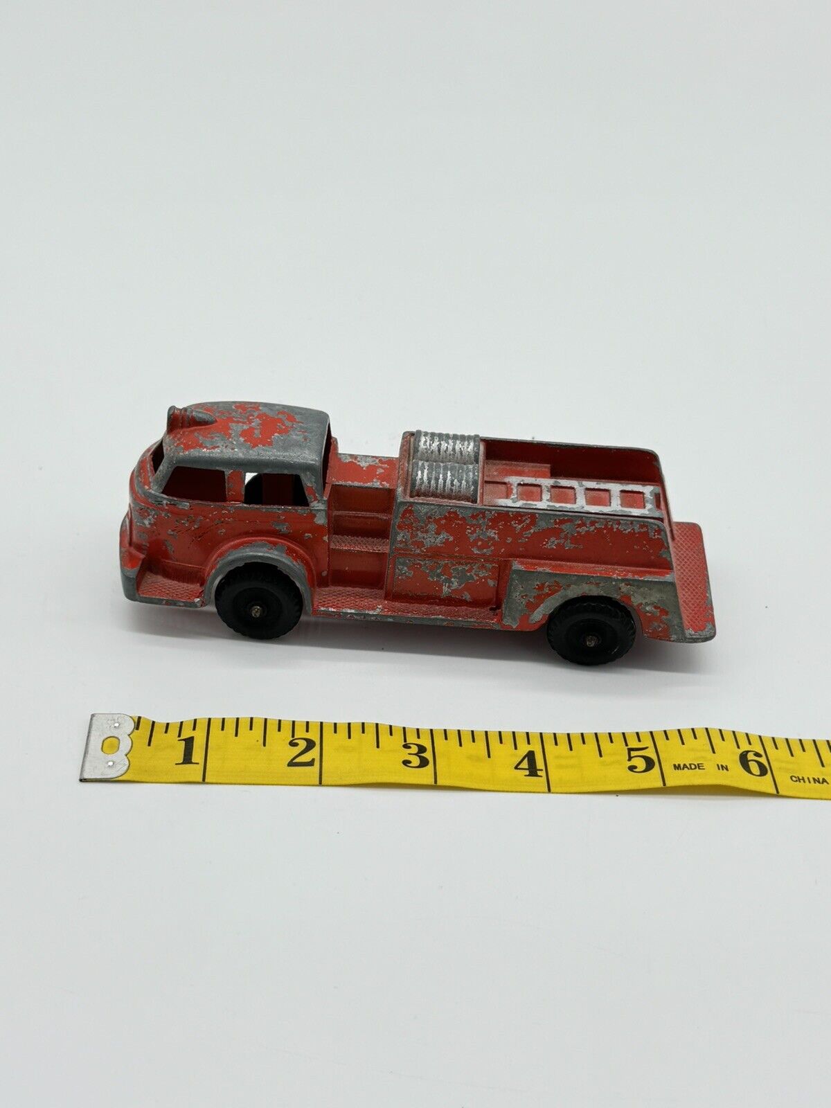 Old Vtg HUBLEY Metal Diecast Red Fire Engine Truck Toy Made In The USA