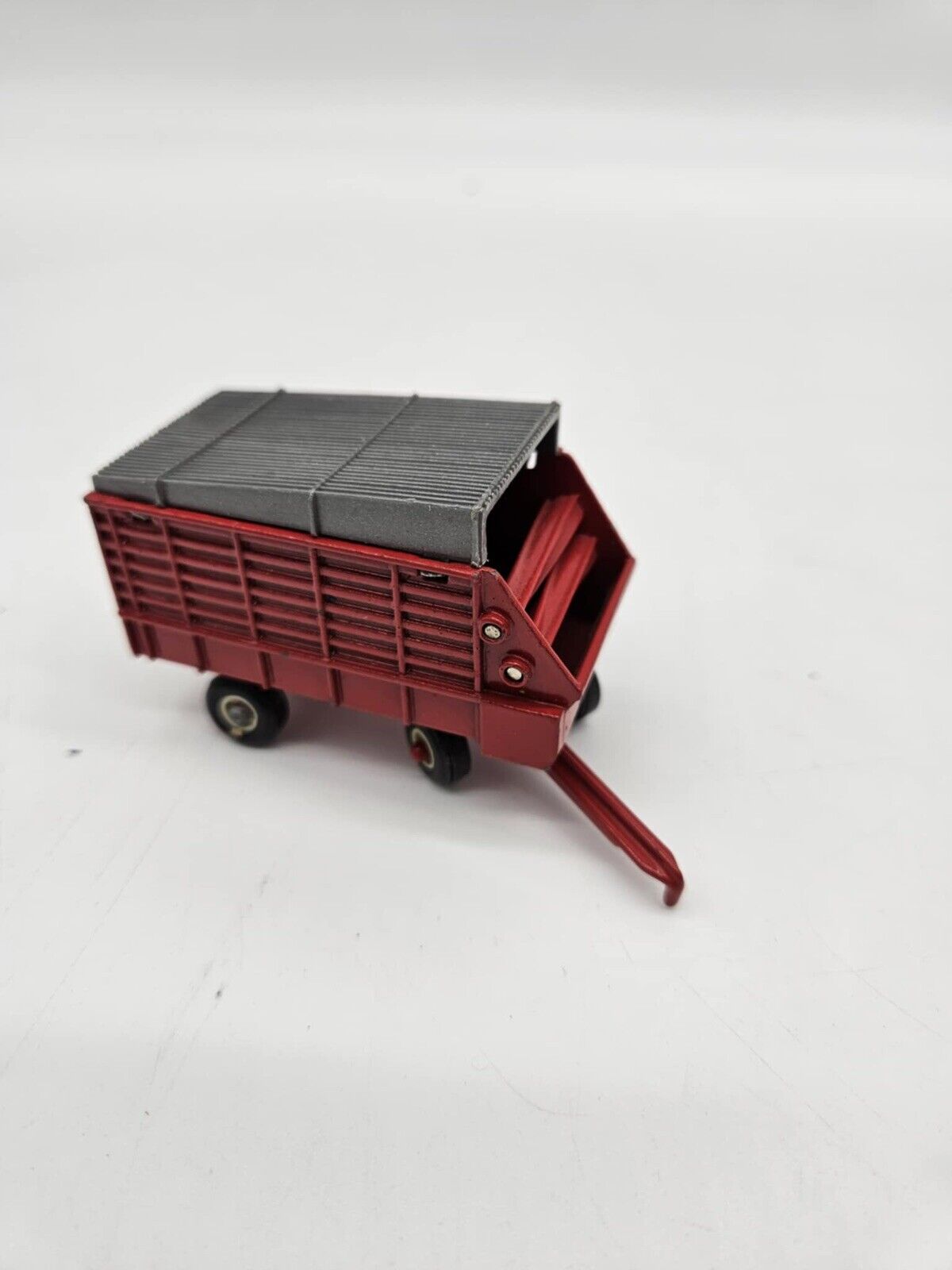 Vintage ERTL Wagon Trailer Hay Barge Farming Manufacturing Diecast 1:64 LOT