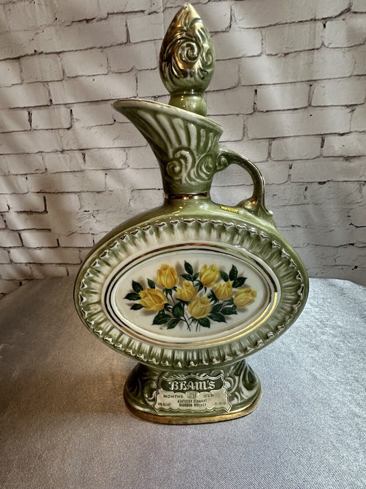 1969 Jim Beam Bourbon Whiskey Decanter Flowe Yelow Rose Bottle VCFG FNF