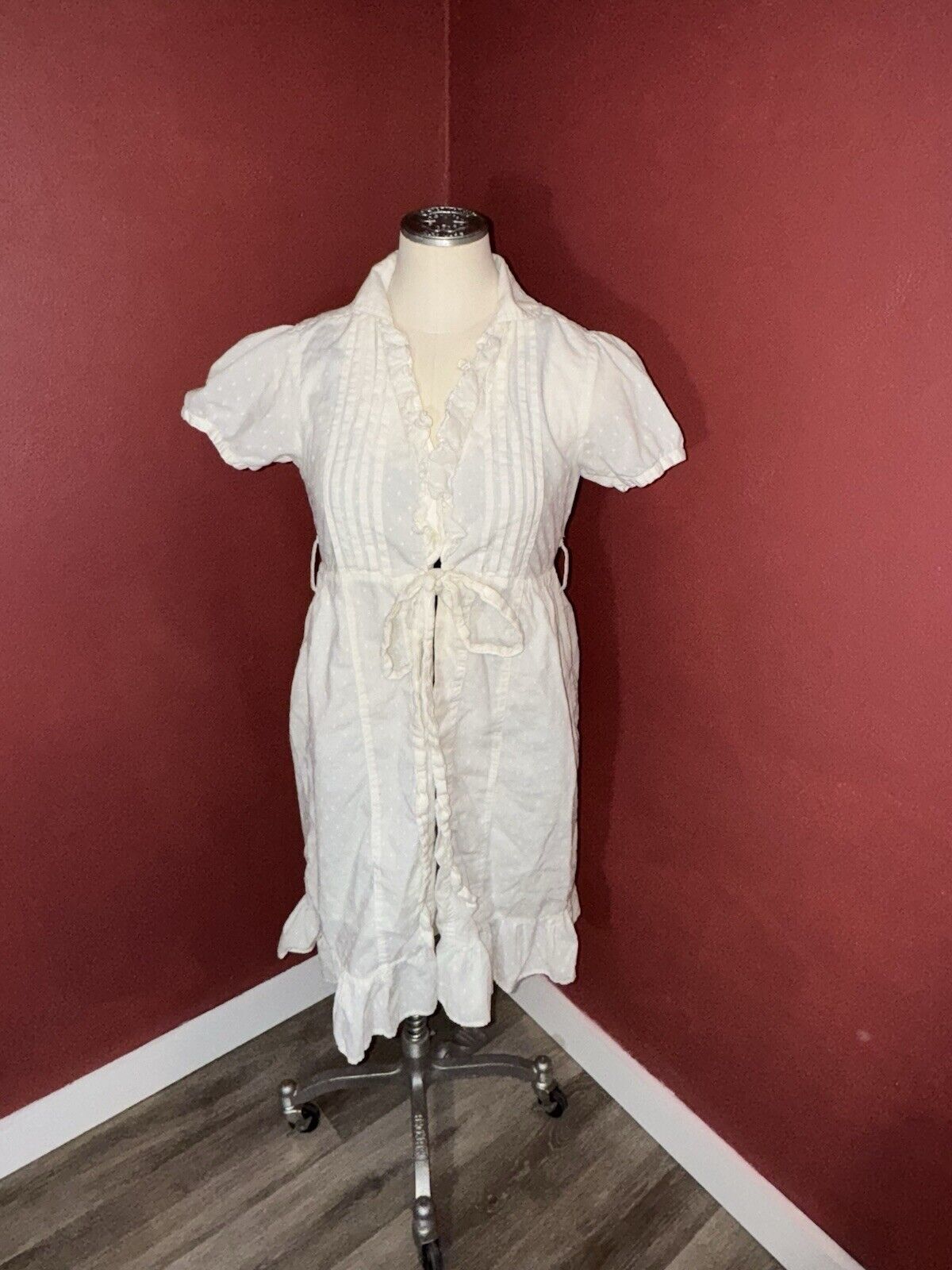 dELiA Short Sleeve Lined Cream - ivory Wrap Mini Dress Size 7/8