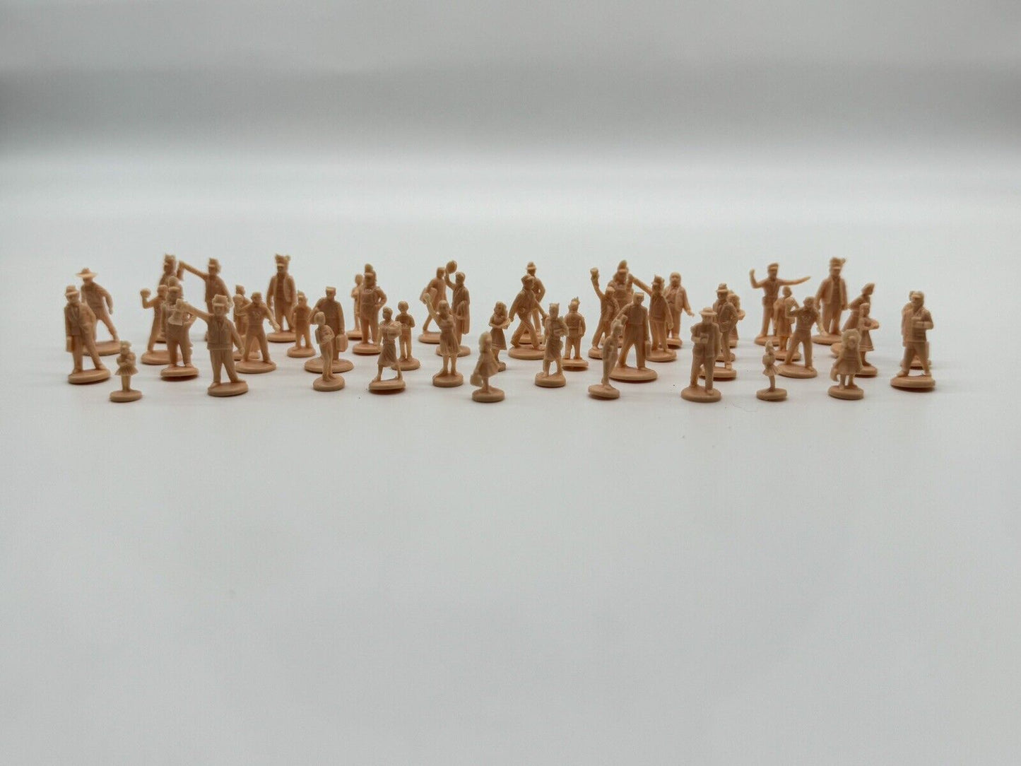 HO Scale Bachmann Plasticville Unpainted Pink People Lot of 48 For Model Train