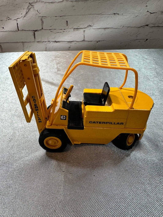 JOAL #215 Miniaturas Caterpillar Fork Lift model replica Made in Spain