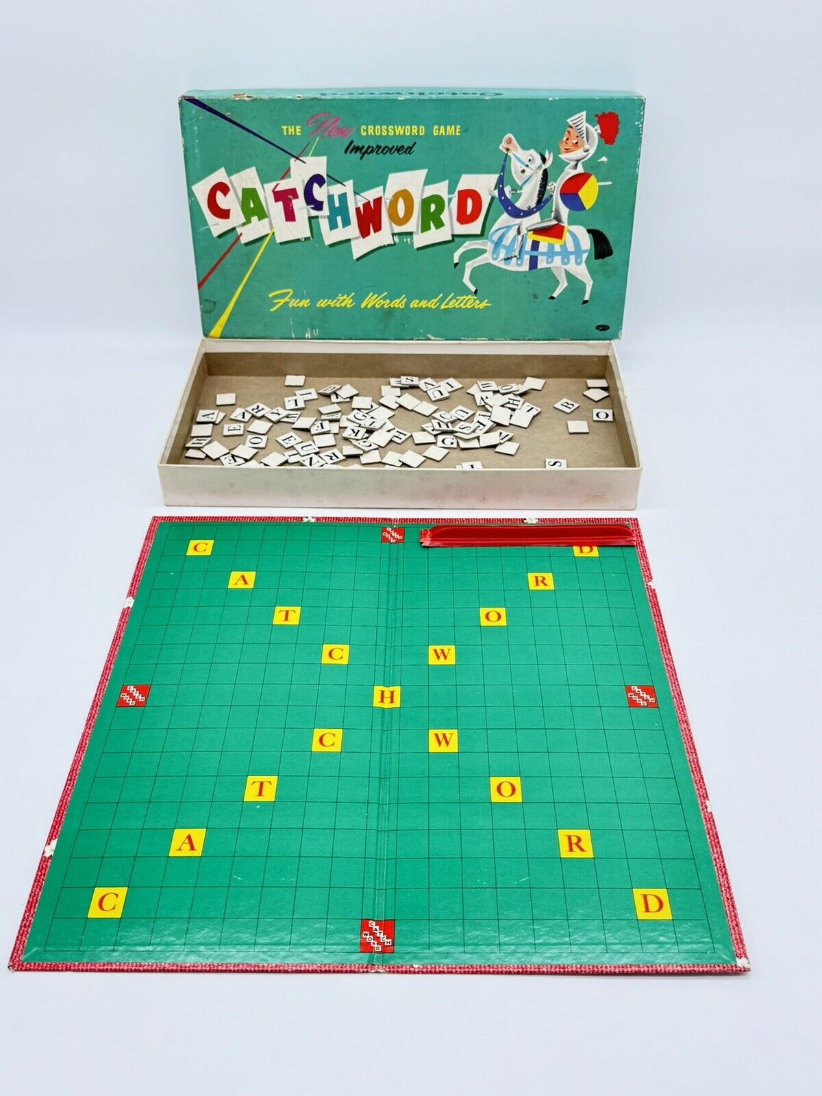 Vintage 1950's Catchword Game , The New Crossword Game