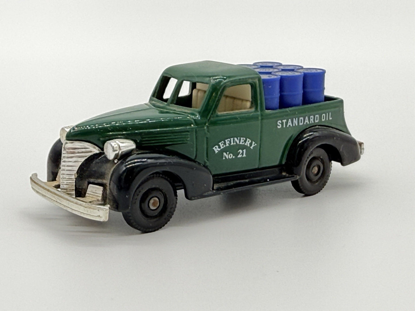 Vintage Lledo Chevrolet Days Gone By Standard Oil RPM Chevron Made in England