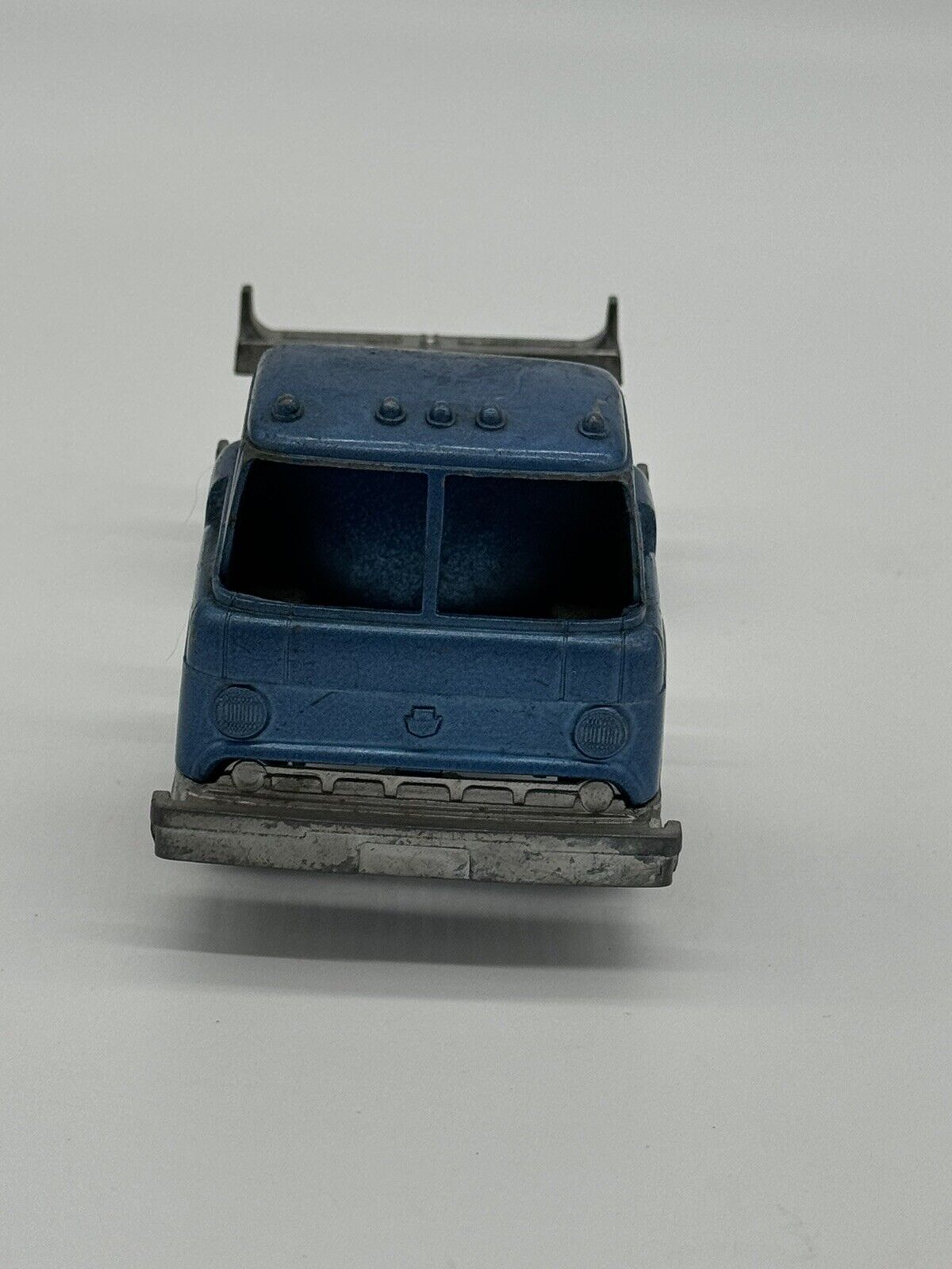 Vintage Hubley Log Hauler Truck #1490 Logger Made in USA - Metal Toy Truck FNF