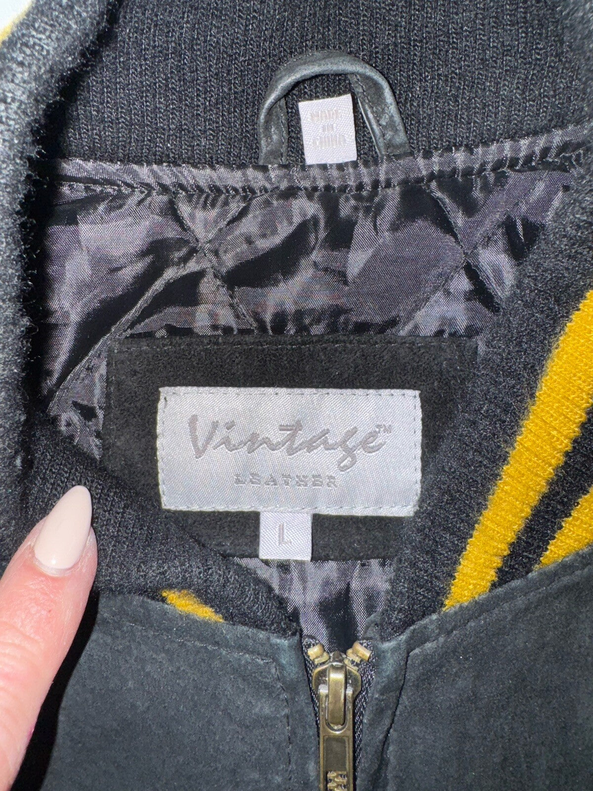 Vintage Leather U.S. Army Bomber Jacket Mens Large  Black And Yellow size L