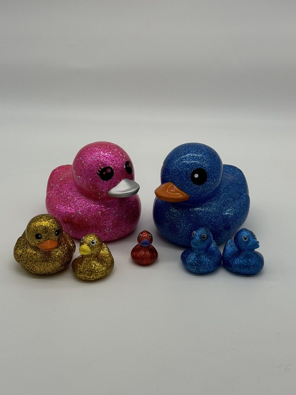 Lot of 7 Glittery Rubber Ducks Novelty Toys