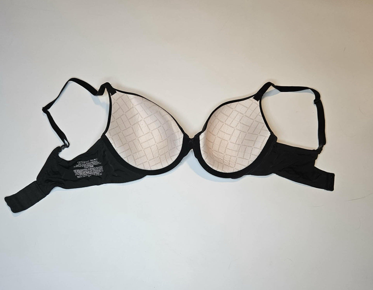 Victoria’s Secret Uplift Semi Demi Bra Black Underwire Padded Size 36C