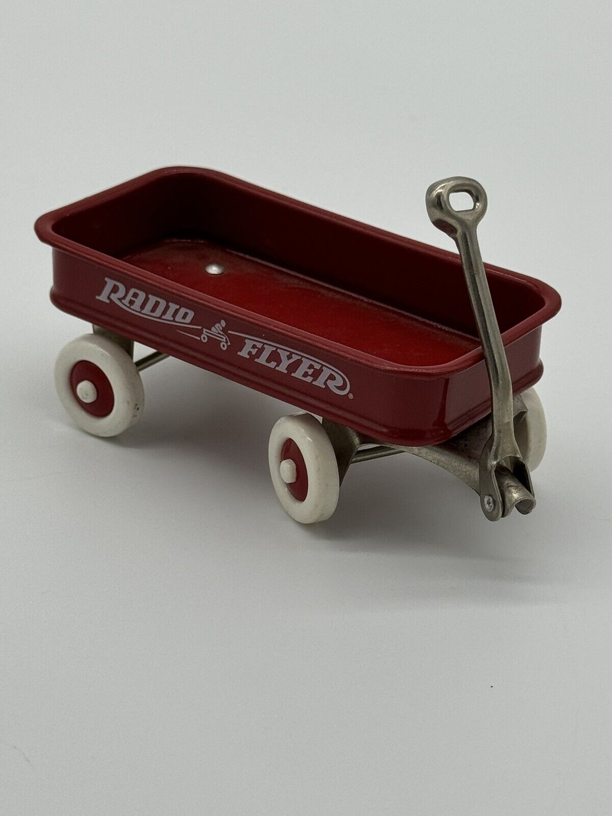 Radio Flyer mini red wagon 4" metal VTY 006
