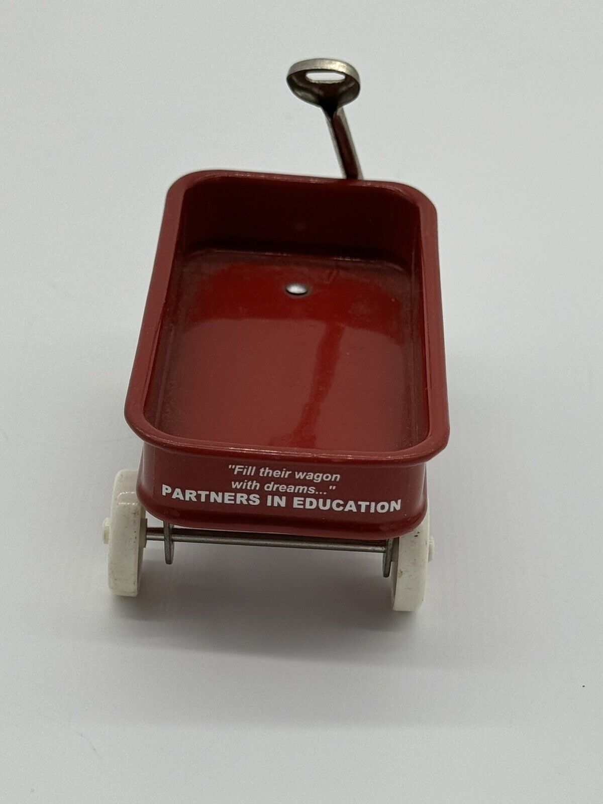 Radio Flyer mini red wagon 4" metal VTY 006