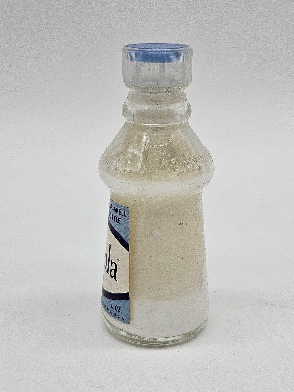 Vtg Shinola Liquid Shoe Cleaner White 2 Fl Oz With Original Box USA