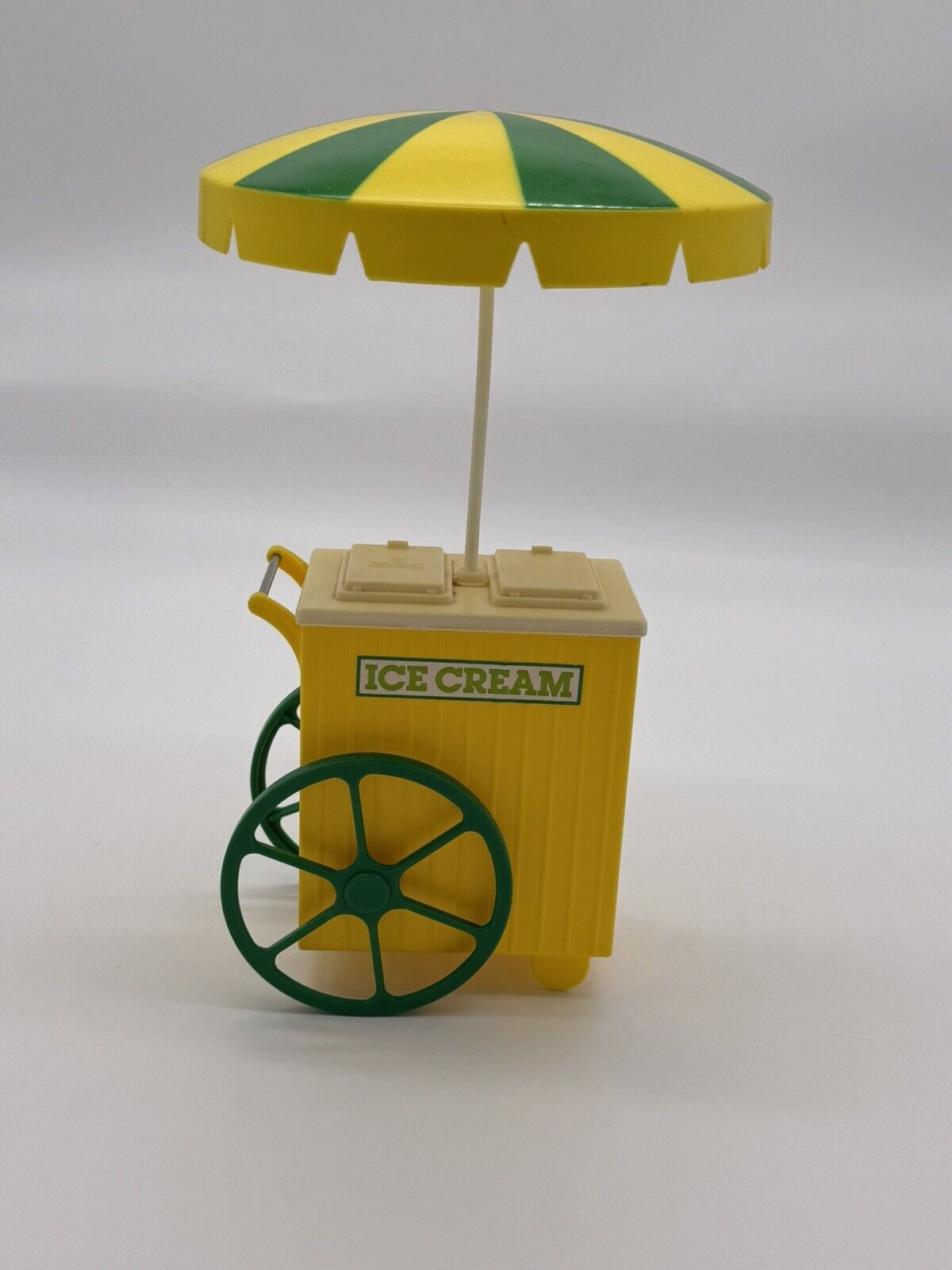 Vintage 1980s Meritus Industries Plastic Doll Ice Cream Cart Stool 006