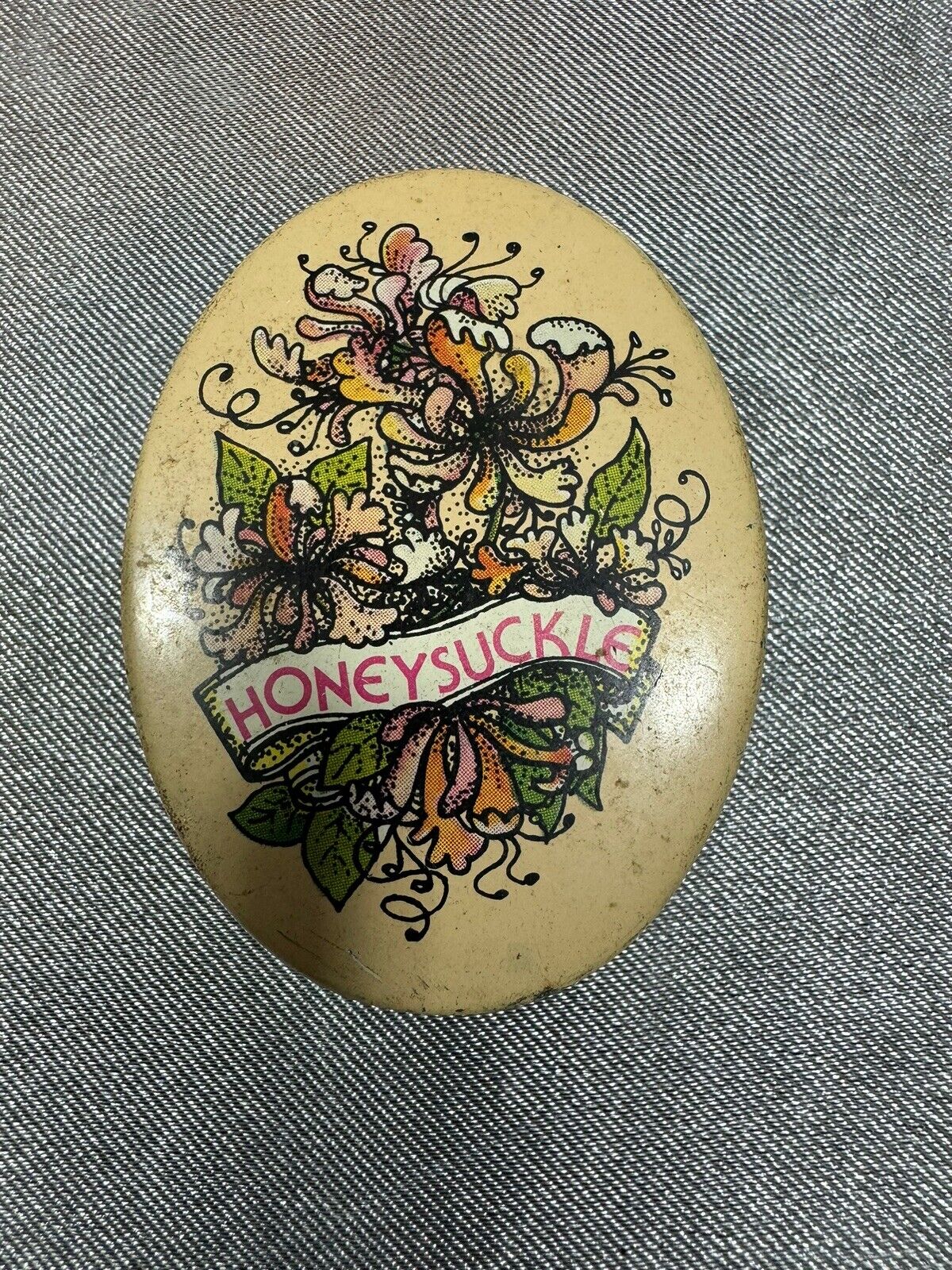 Vintage Antique Gilchrist & Soames of London Honeysuckle Tin Jar  005