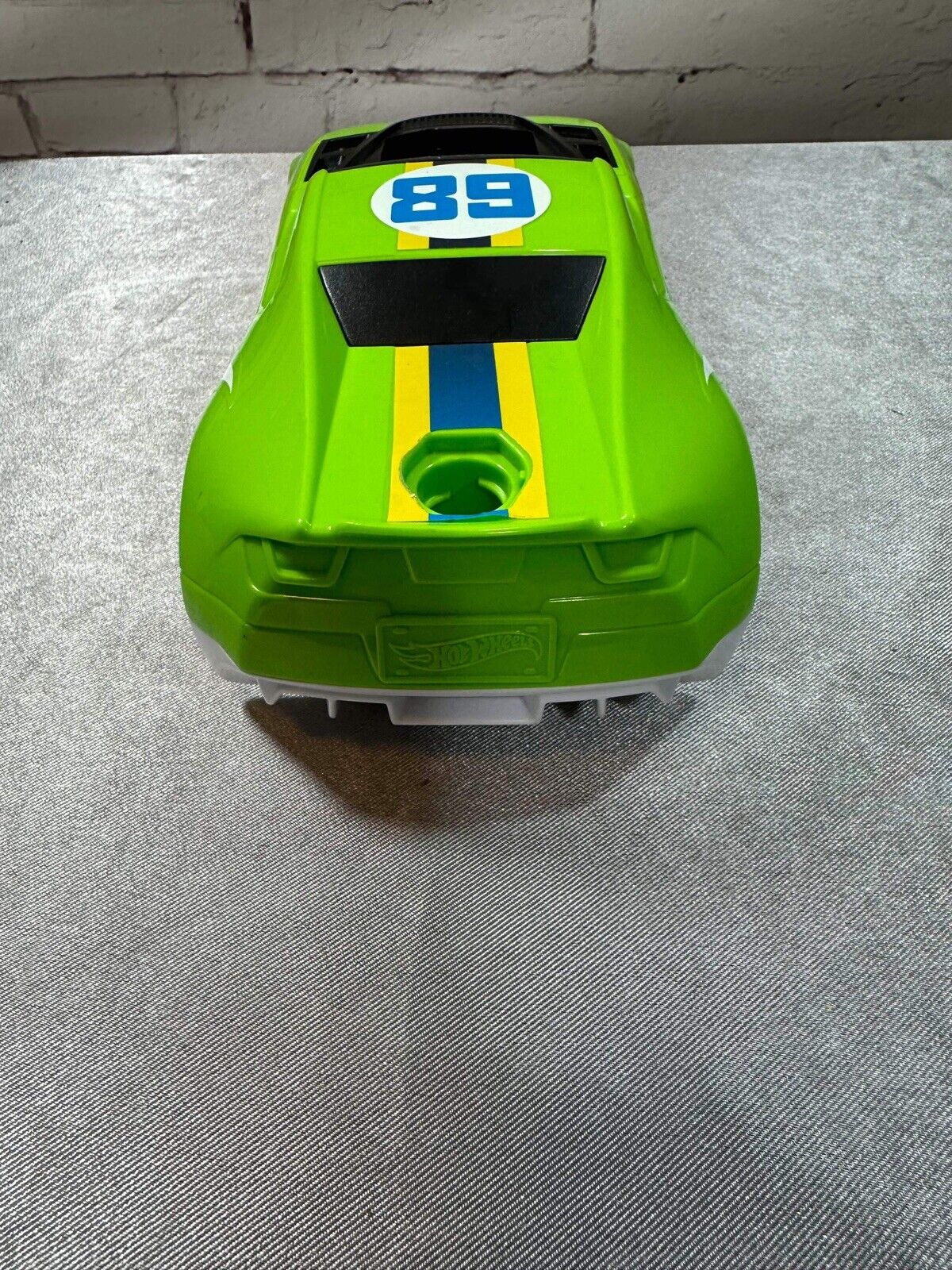 Hot Wheels Ready To Race Car Builder Set /toy/customize/play/tools 95% Complete