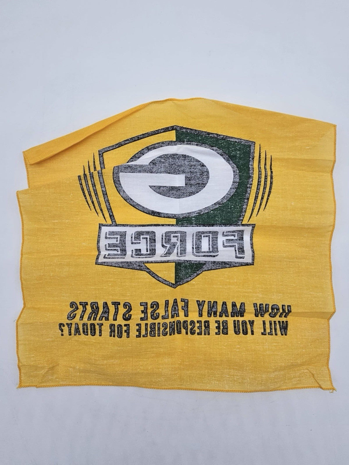 GREEN BAY PACKERS RALLY TOWEL  Bandana wave Flag G Force yellow green 12" x 12"