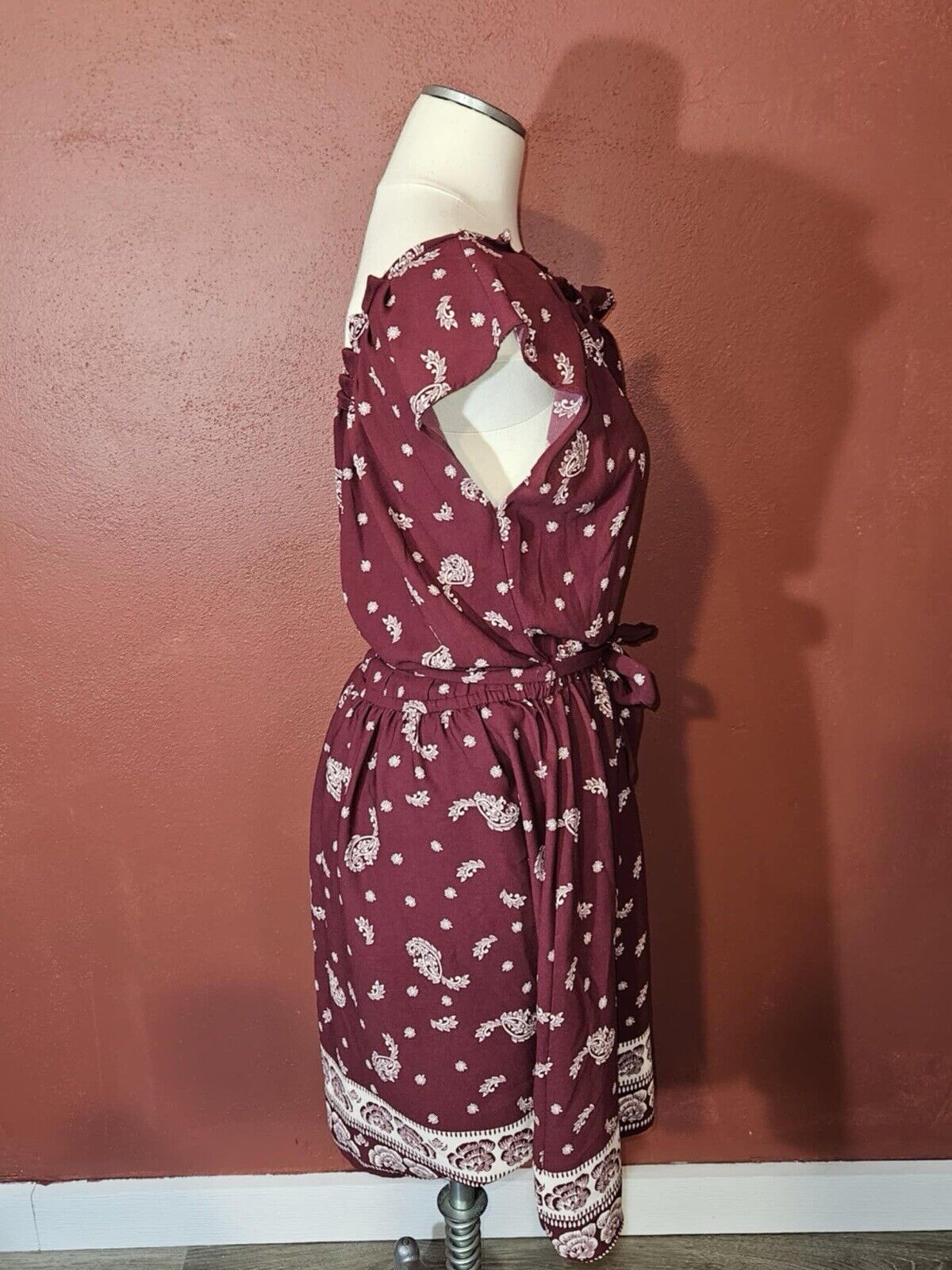 LC Lauren Conrad Women Dress Medium Marrón #0181