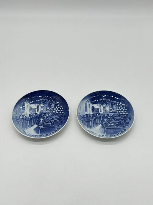 TWO 1969 Royal Copenhagen Christmas in Church Plate I Kirke Juleaften