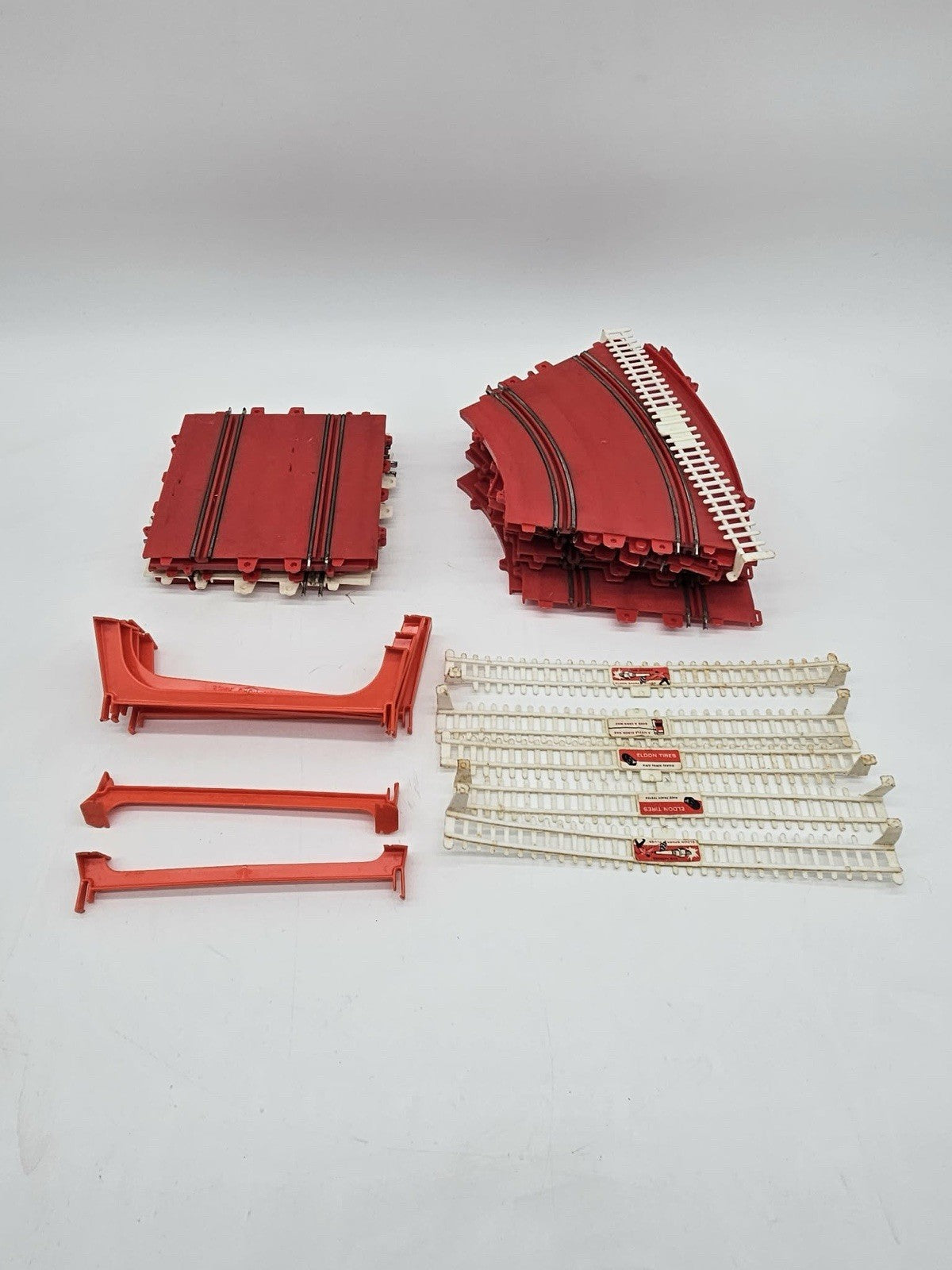 Vintage Eldon HO Scale Slot Car Track Lot Curves Straights Guard Rails