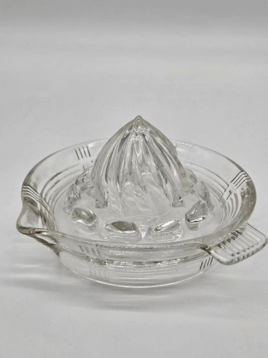 Vintage Clear Ribbed GLASS CITRUS JUICER Orange Lemon Juice Reamer Squeezer