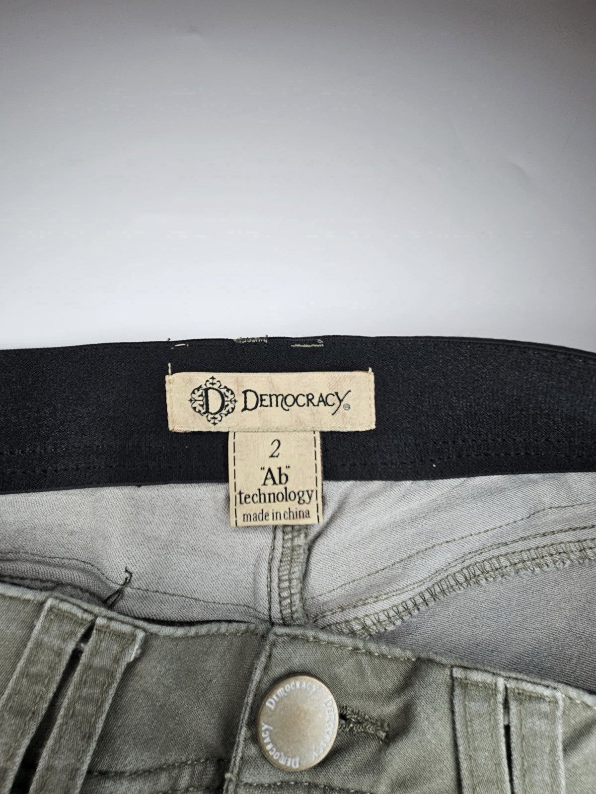 Democracy Ab Technology Women’s Skinny Jeans Olive Green Size 2