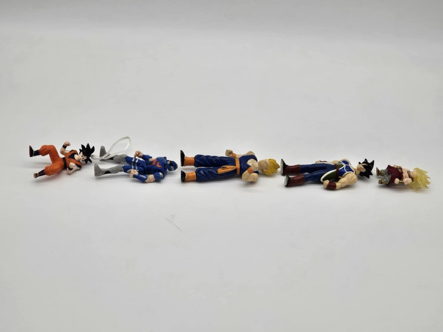 Lot of 5 Dragon Ball Z Action Figures