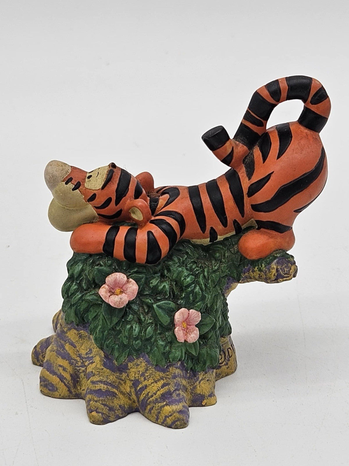 Fantasma Tigger Time Winnie-the-Pooh Miniature Clock Figurine Needs Battery