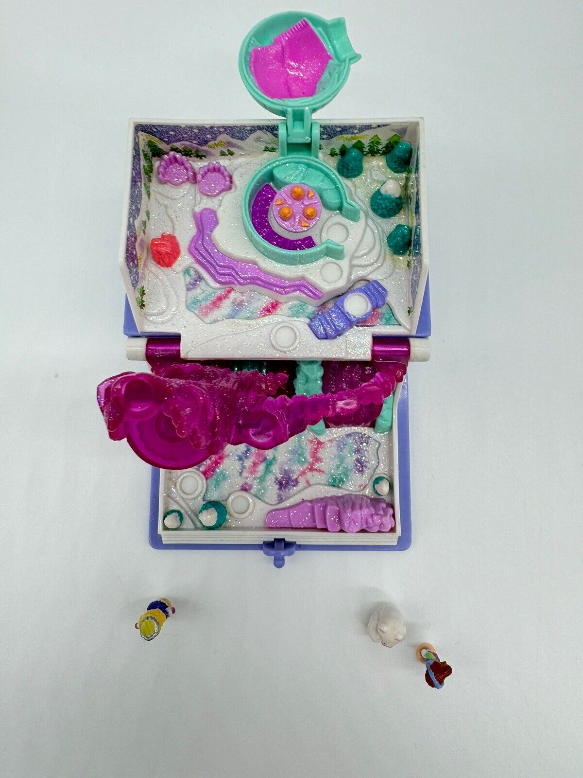 Polly Pocket Vintage 1995 Sparkle Snowland Enchanted Storybook Almost Complete