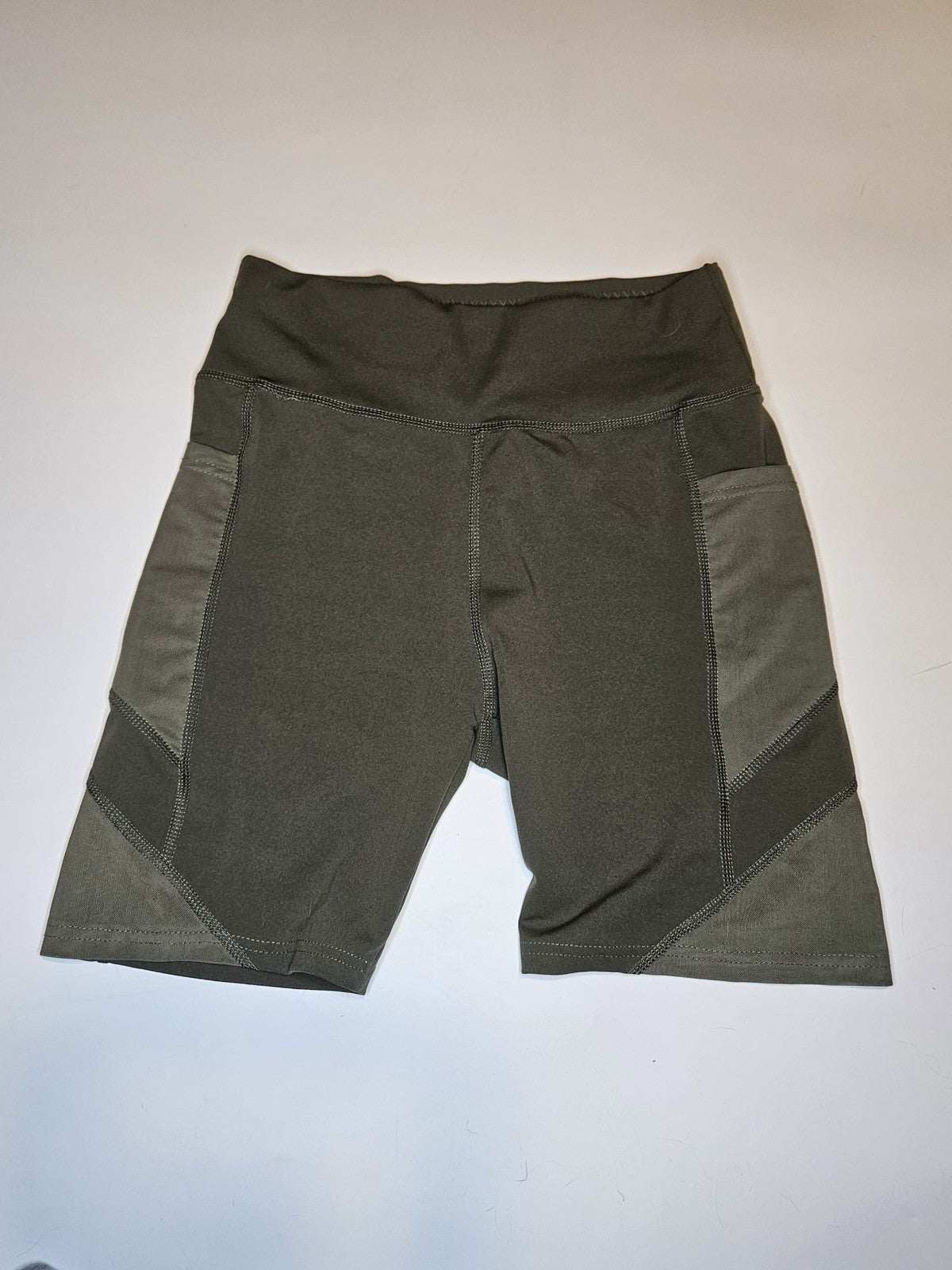 Olive Green High Waisted Athletic Biker Shorts Women’s Size Small