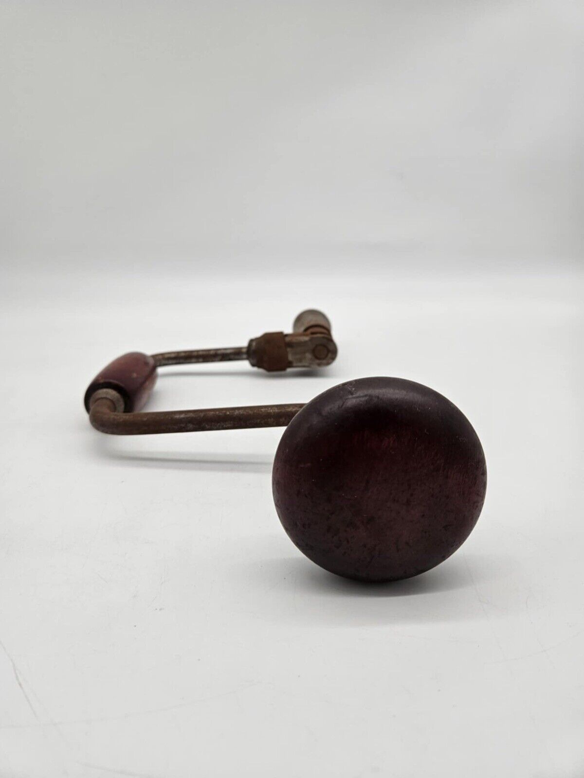 Vintage Carpenter Hand Drill 12-1/2" Antique Wooden Handle Ratchet Brace Tool