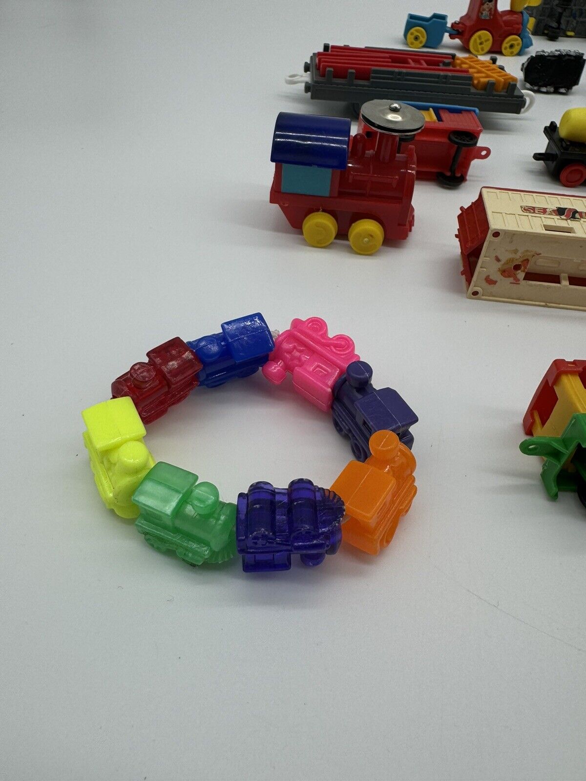 Huge Vintage Train Collectors Lot of 50+ Train Pieces