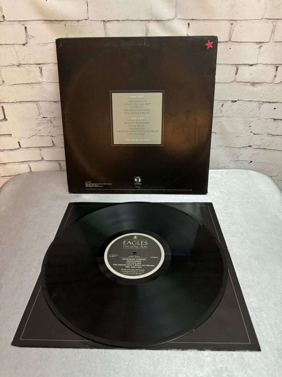 EAGLES "The Long Run" Vinyl Album! Excellent Condition! Vintage Pressing!