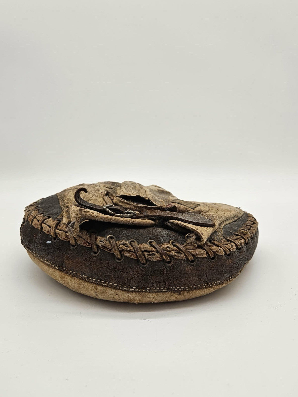 Antique 1915 A.J. Reach 2-tone catcher's mitt baseball glove vintage 1900s rare