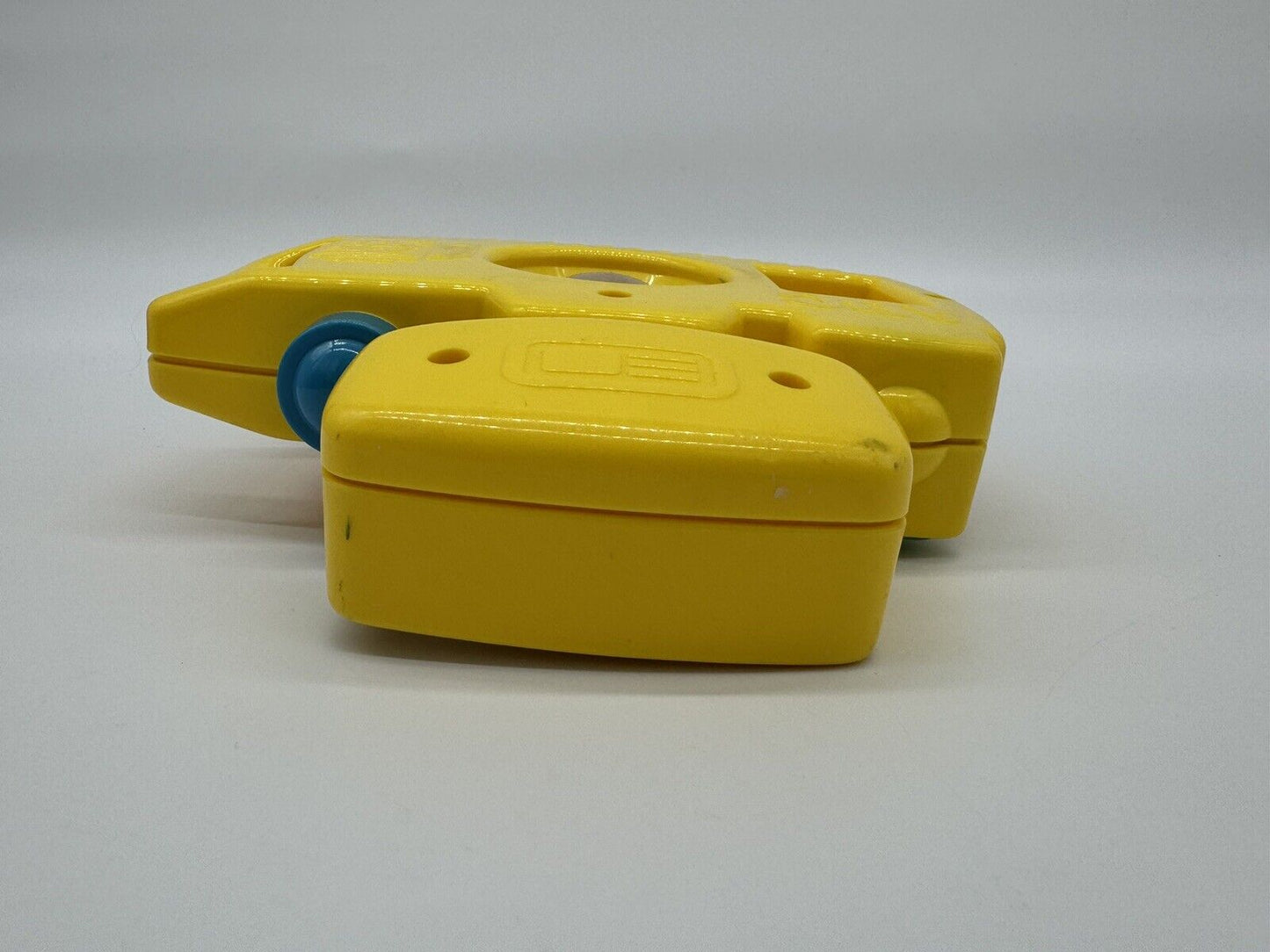 Vintage 1989 PLAYSKOOL Baby Busy Yellow Camera Toy As Is