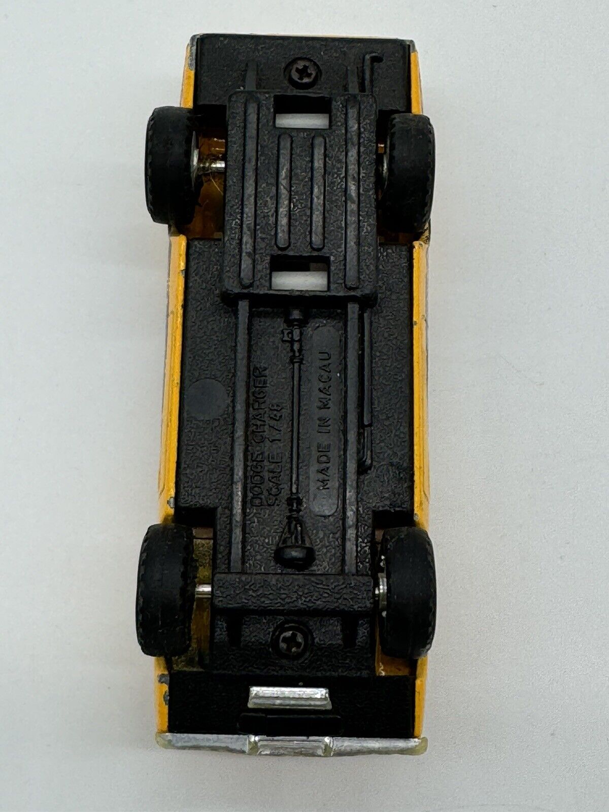 Vintage Dodge Charger 426 Hemi Yellow Diecast Model Car 1:48 Made in Macau 006