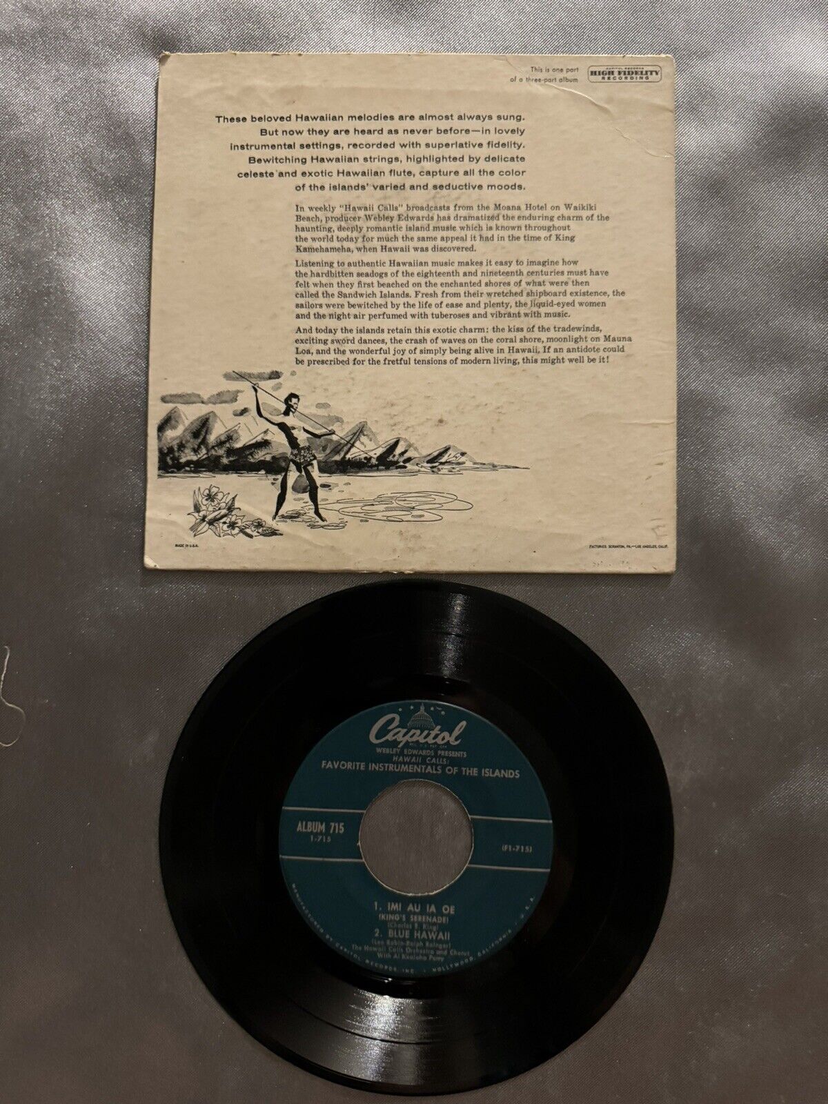 Vintage 1957 Hawaii Calls: Favorite Instrumentals of the Islands Vinyl 7” 45