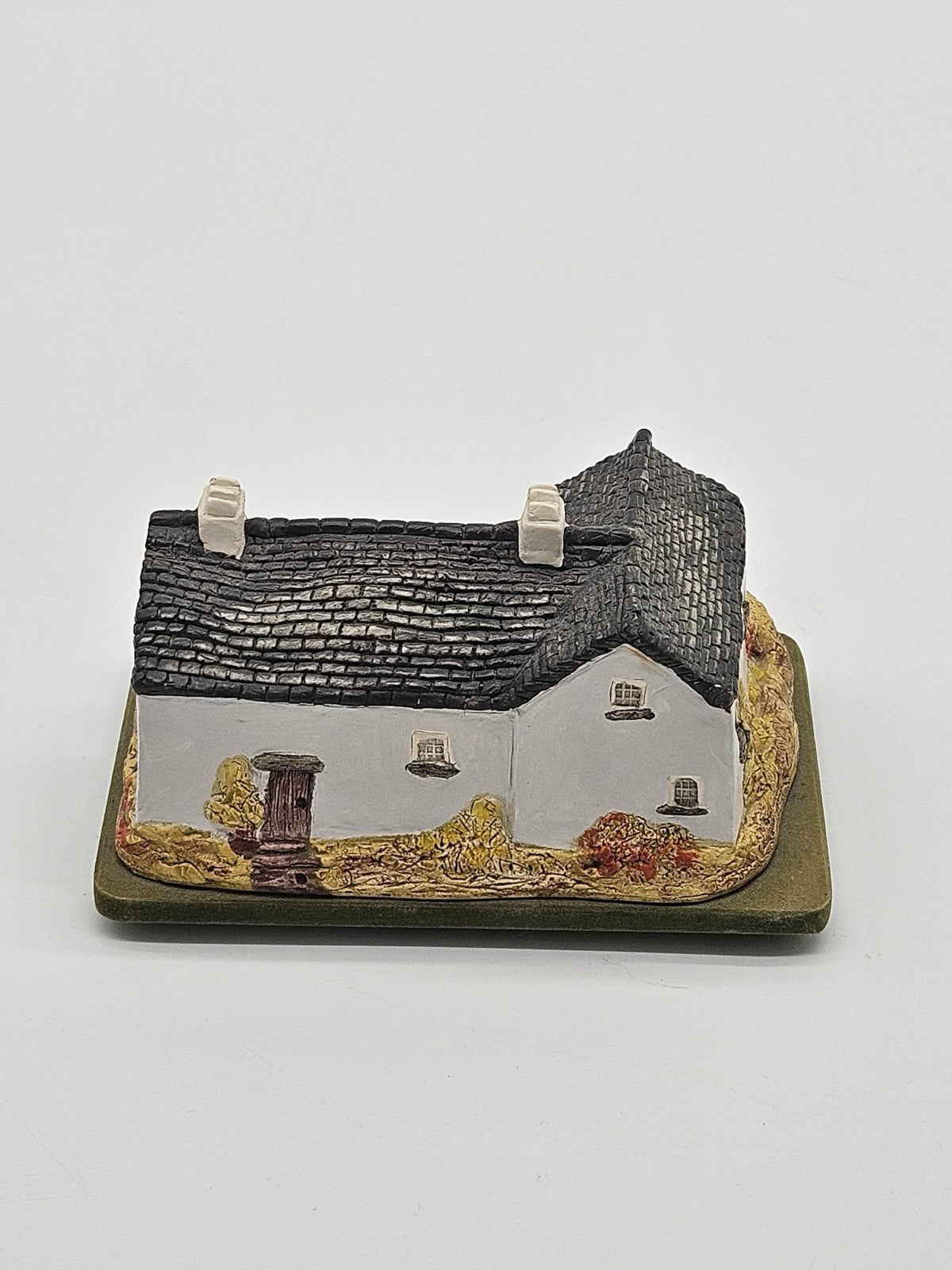 Greenlees Miniature Cottage “Mill & Bakery Potteries” David Winter Style
