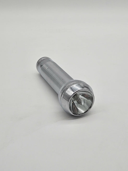 vintage working Rayovac Sportsman premium grade 2 D-cell metal flashlight USA
