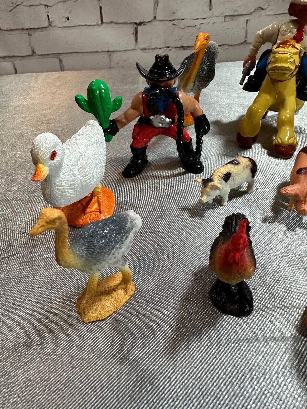 LOT Of 13 Vintage Plastic Toy Animals