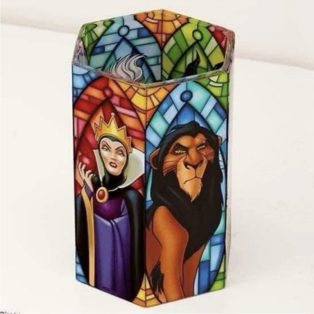 Scentsy Disney VILLAINS Wax warmer ALL THE RAGE ~ Discontinued *NEW*