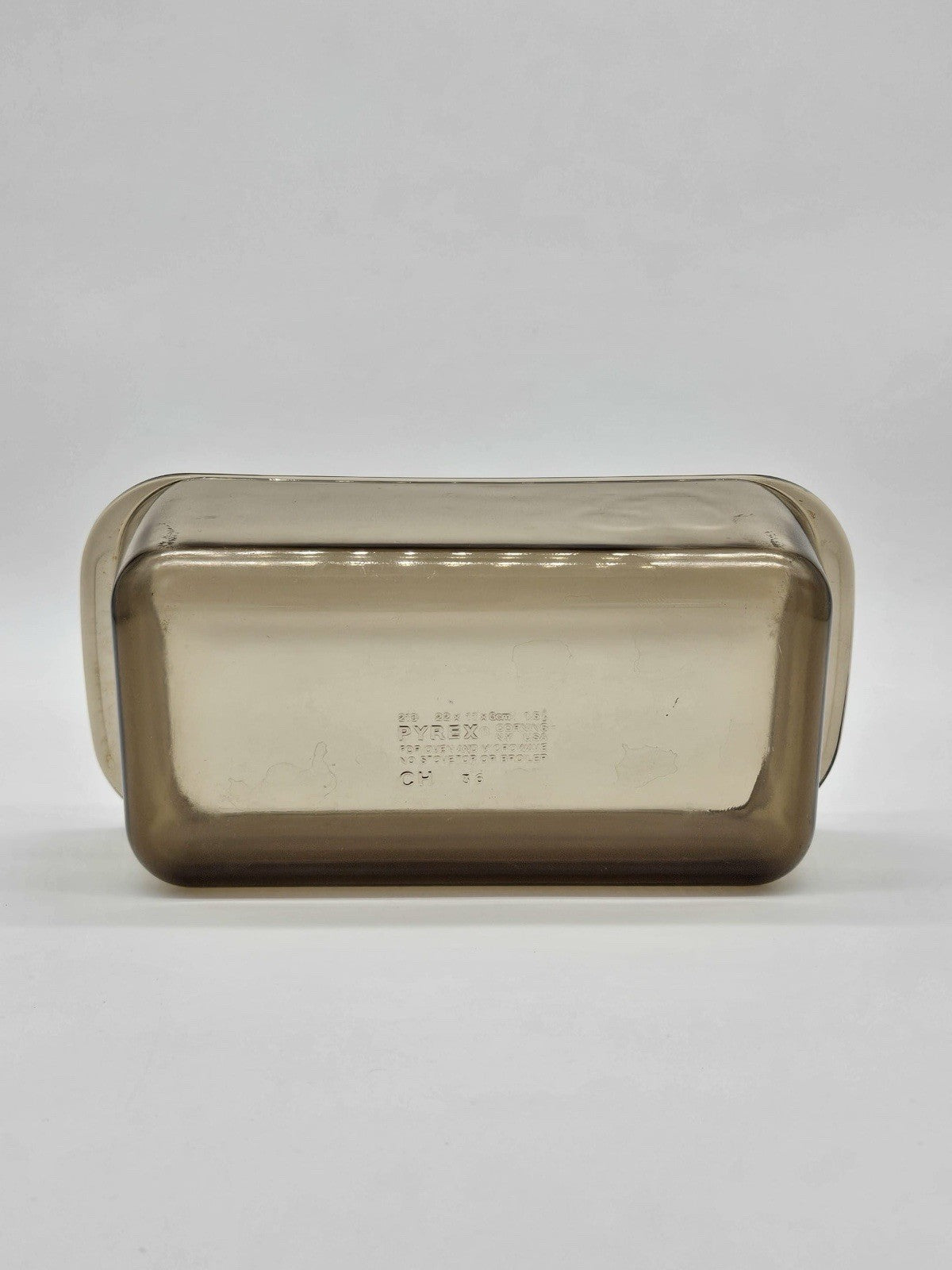 Vintage Pyrex  Glass Baking Loaf Pan  213-R 1.5QT