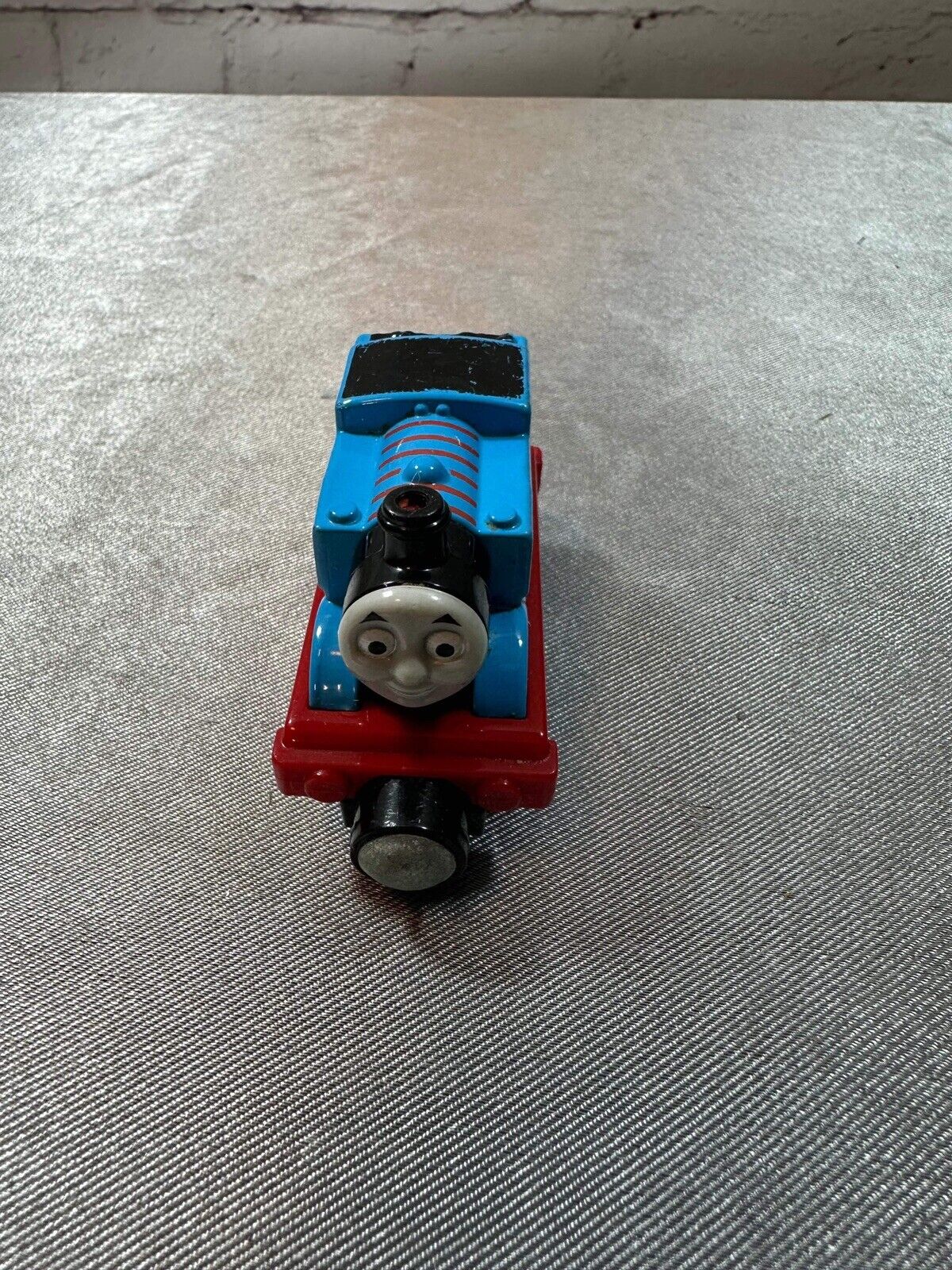 Thomas & Friends Thomas 2002 Take N Play Along Train Tank Engine Diecast Metal
