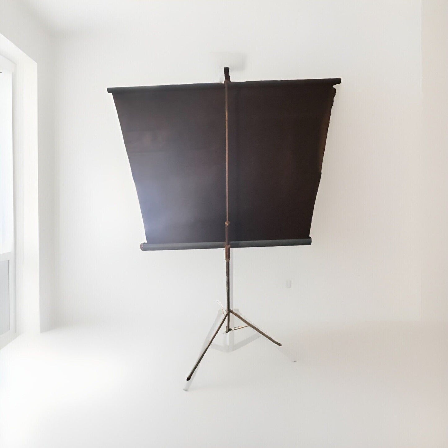 Knox 40"x40" Portable Lenticular Projector Screen Tripod Vintage Blue