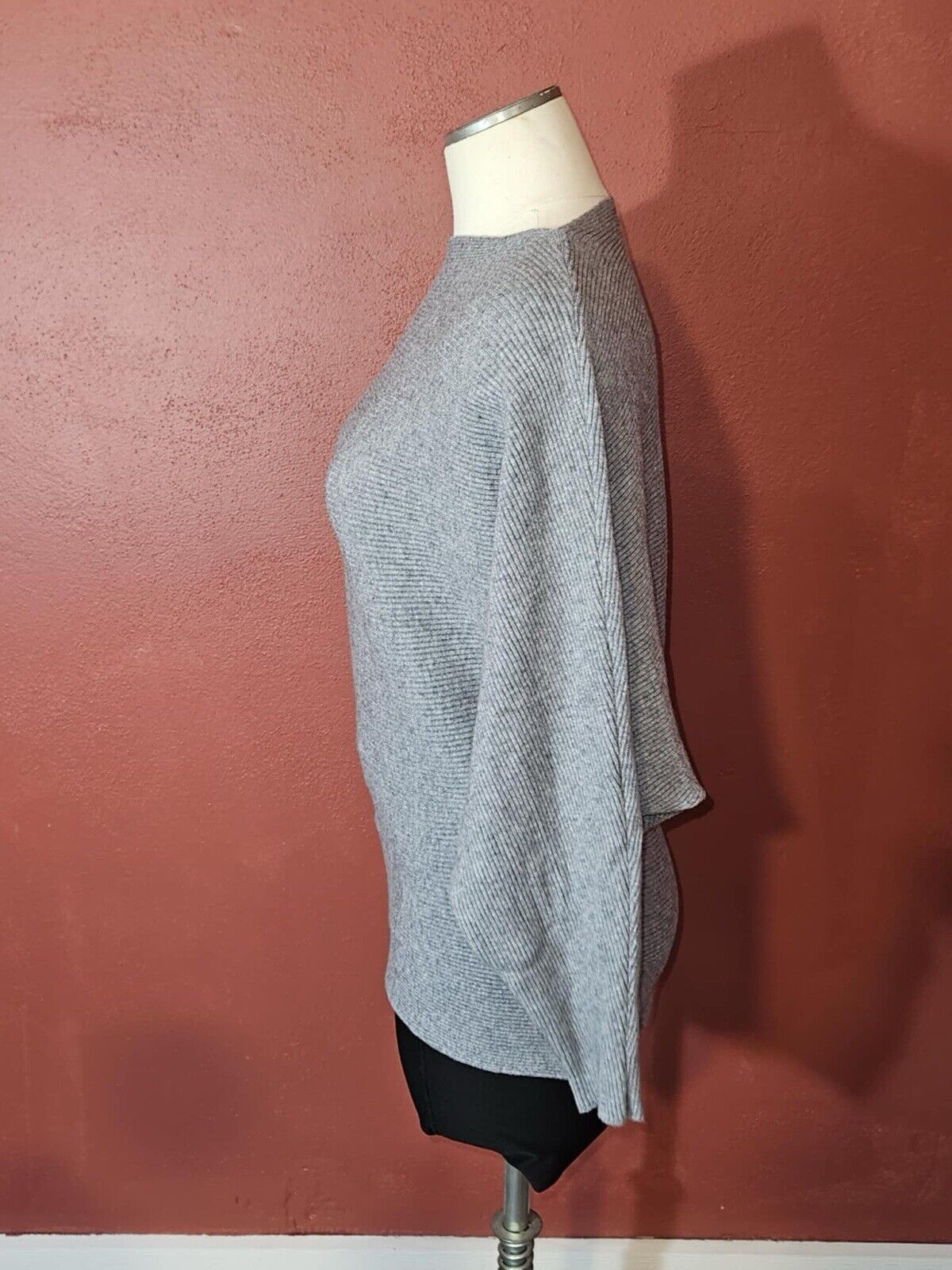 Womens Medium Gray Weave Dolman Sleeve Open Knit Boat Neck Sweater