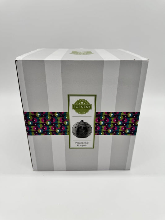 Scentsy Paranormal Pumpkin Halloween Warmer limited Edition