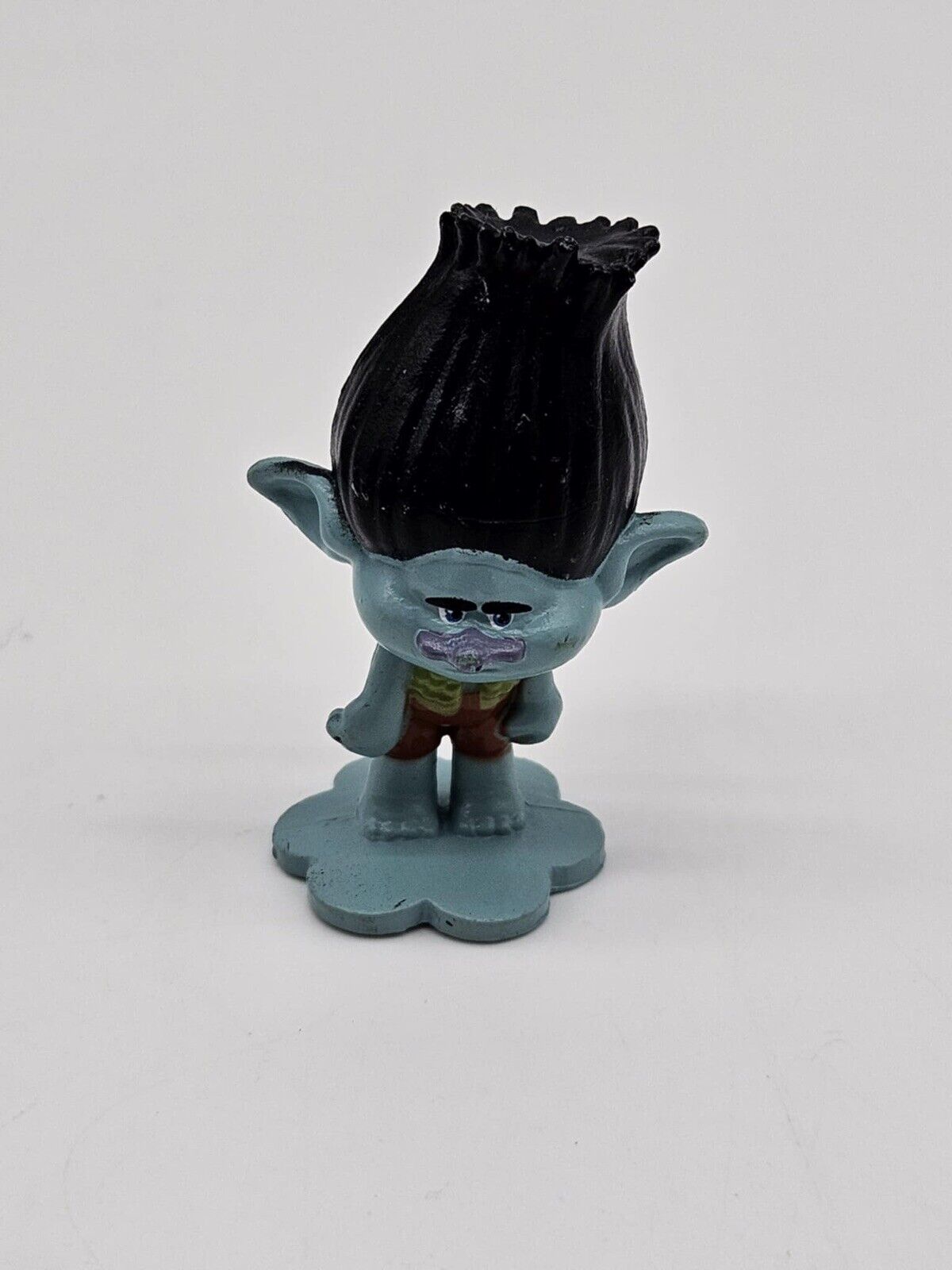 DWA DreamWorks Trolls Branch Sulking 2" Collectible Mini Figure On Stand