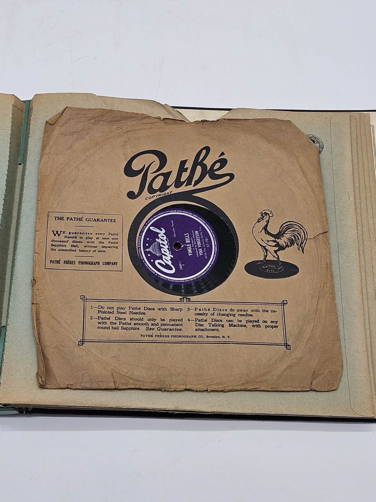 Antique 78 RPM Record Album w Victor Decca Vocalion Pathé Grey Gull & Inserts