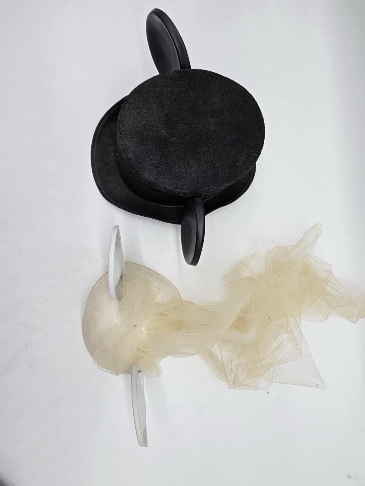 Vintage Walt Disney World Retired Bride And Groom Mickey Ears Top Hat