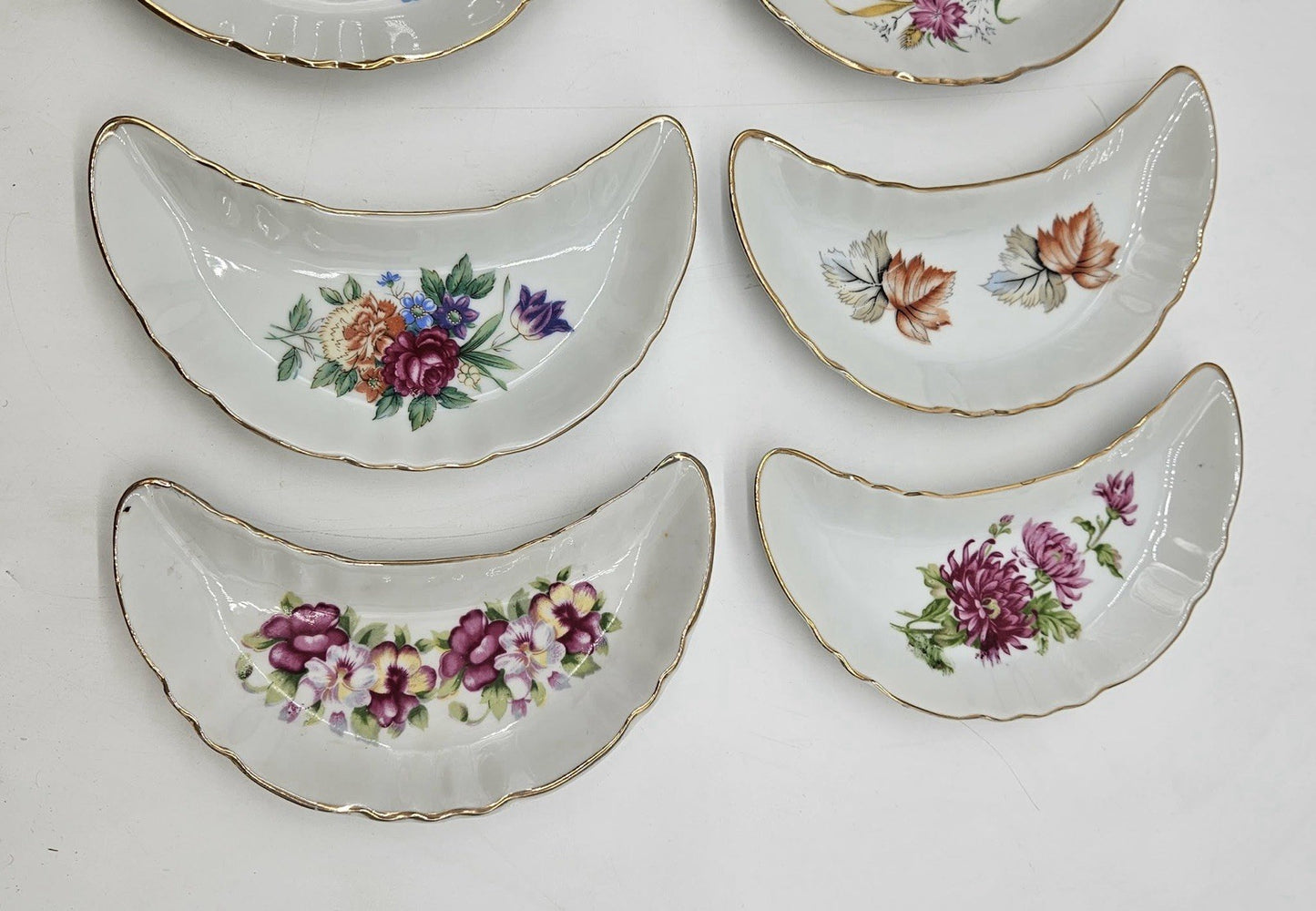 Vintage CMI Inc Chadwick Japan Bone Dish 6 Crescent Floral Design Plates 40s