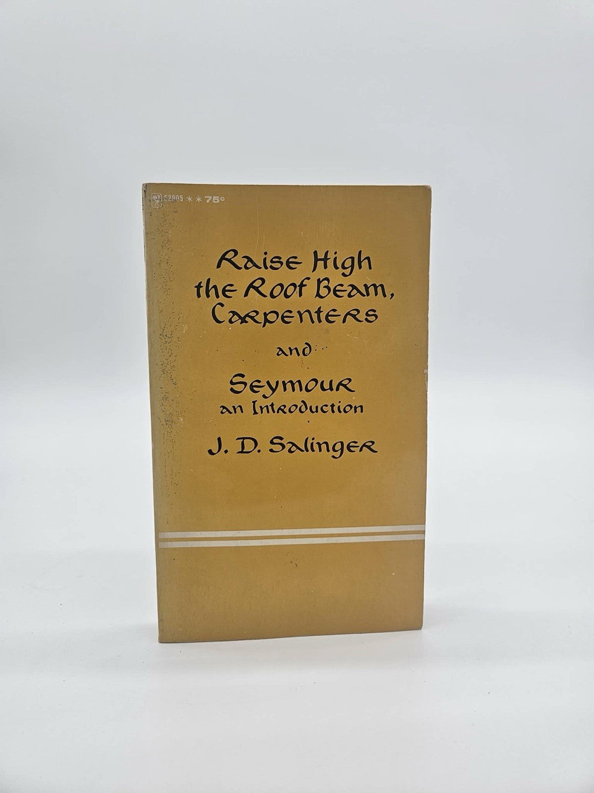 RAISE HIGH THE ROOF BEAM CARPENTERS and SEYMOUR BY J.D. SALINGER BANTAM 1965 PB